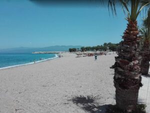 Παραλία Άη Λαγούδης